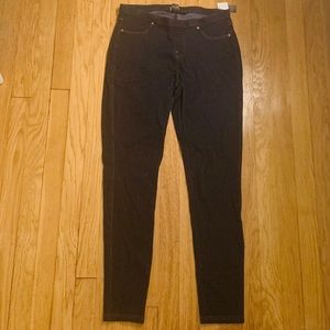 NWT Simply Vera Wang jeggings